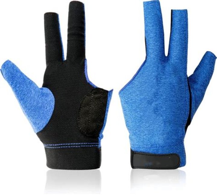 Ultimate Guide to Pool Gloves: Everything You Need to Know About Maintaining Your Pool